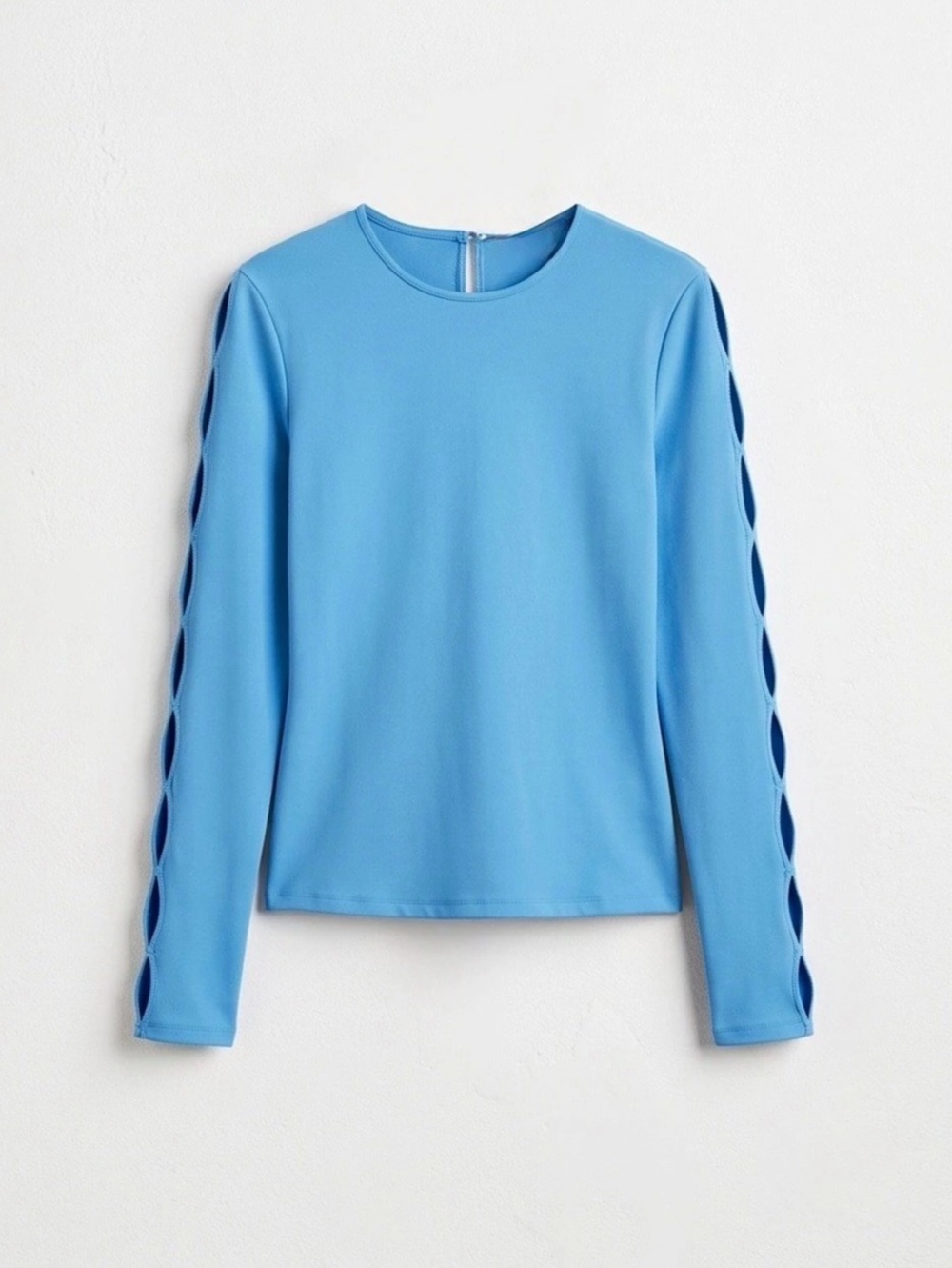 Twik by Simons Blue Cutout Sleeve Long Sleeve Top – Medium